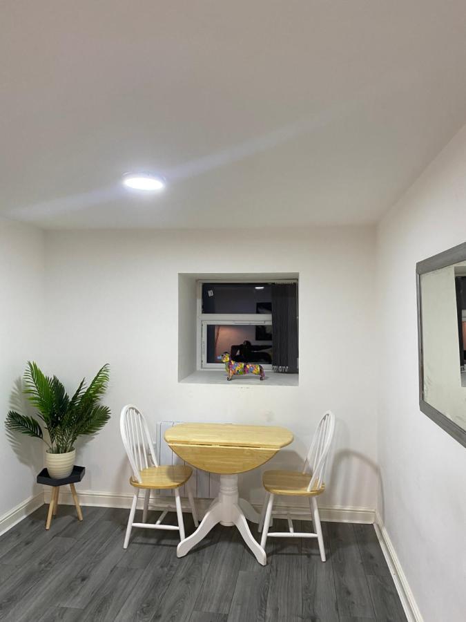 ברמינגהאם The Wells Apartment 2 מראה חיצוני תמונה